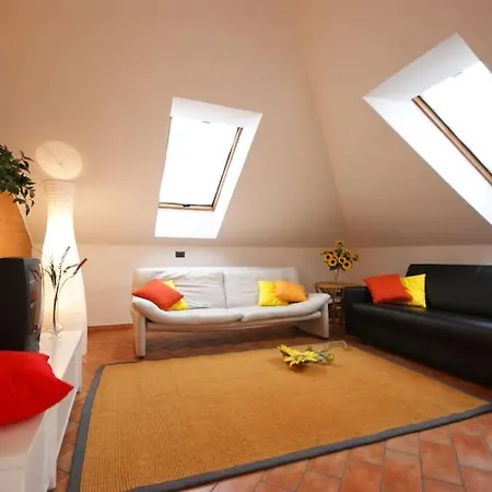 Sinfonia Mimosa 2-room-flat Вербания